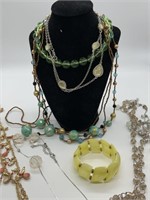 Costume Jewelry; Necklaces & Bracelets
