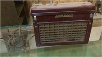 Vintage Trav-ler Model 5305 3-Way Portable Radio