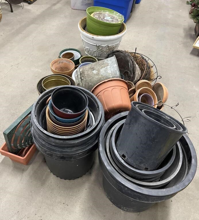 Lot of garden pots and buckets