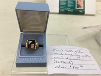 Man’s 10 karat gold ring