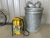 Trash Can, 2-Scoops, Bucket, Bungee, Lead Ropes,