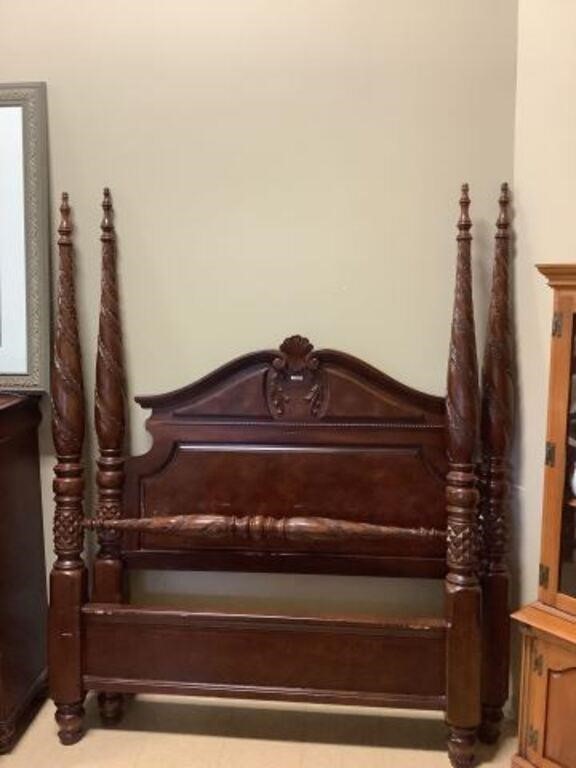 Mahogany Fancy modern poster queen bed