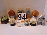 Flat of Snow Globes (Empire State Building)