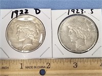 Lot of 2 Peace silver dollars 1922D, 1923S      (k