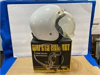 World Famous Cycle Safety Helmet