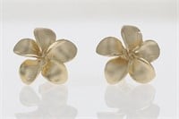 14 Kt- Diamond Cut Flower Stud Earrings