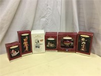 6 Hallmark Christas Tree Ornaments in Box