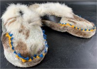 Seal skin slippers for small feet, 8.5" long in ex