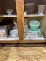 Cabinet Contents Tupperware