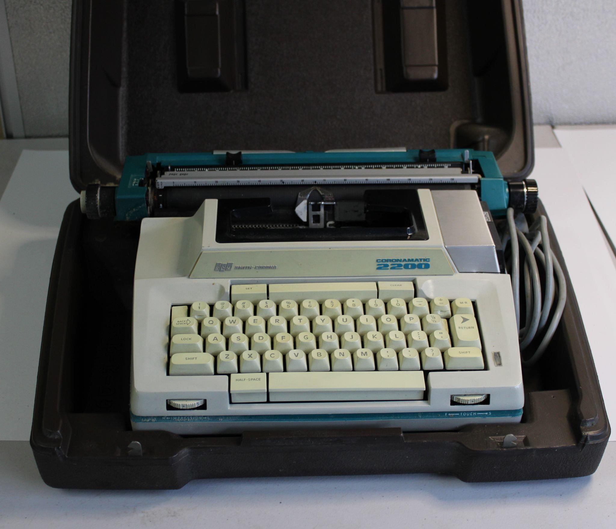 Vintage Electric Corona Matic Typewriter