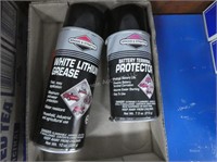 Lithium grease and terminal protector - in showroo