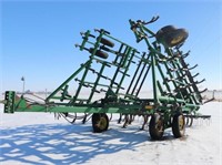 JD 960 Field Cultivator #N00960X007901