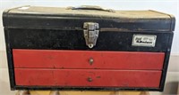 METAL TOOL BOX AND CONTENTS