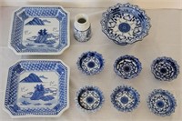 K - 10 PIECES BLUE & WHITE WARE (B430)