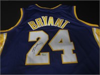 KOBE BRYANT SIGNED JERSEY WITH COA LAKERS
