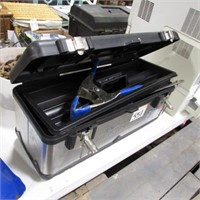 MASTERCRAFT TOOLBOX & 2 CLAMPS