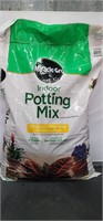 Miracle Gro Indoor Potting Mix