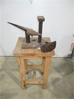 3 Pc Anvil Set on Stand