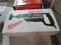 MILWAUKEE HEAVY DUTY "D" HANDLE HOLE-SHOOTER