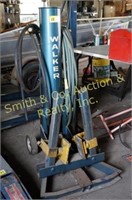 WALKER 2 TON SERVICE AIR JACK