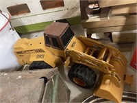 CASE DIECAST LOADER