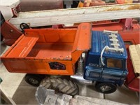 ERTL DUMPTRUCK