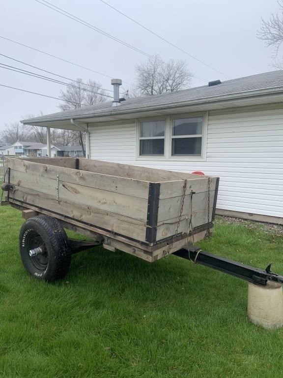 Wooden box, utility trailer NO TITLE