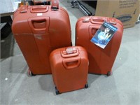 Heys Luggage 3 Piece Set - Red