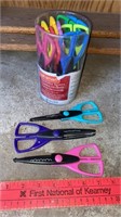 12 Decorative Craft Scissors