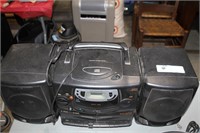 MAGNAVOX AZ2615 BOOM BOX