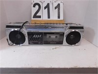 Sanyo AM-FM Cassette Player (Powers On)