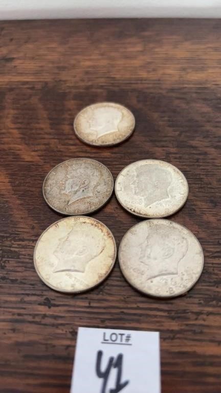 5 Kennedy Half Dollars One 90% and Four 40%s