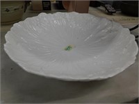 LARGE PLATER WITH LEAF PATTERN