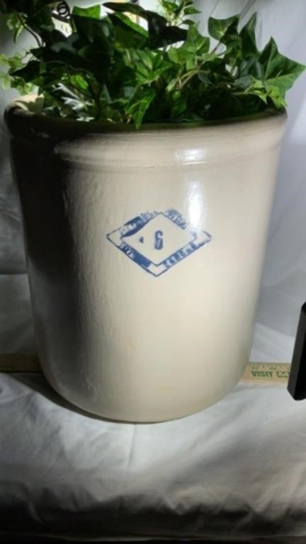 6 Gallon Pittsburgh Pottery Crock