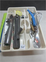 TRAY LOT OF KITCHEN UTENSILS