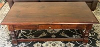 B - COFFEE TABLE W/ DRAWER (K31)