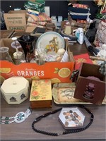 Pickers Lot of decorative items