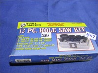 13 pcs hole saw kit.