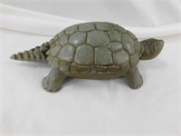 Turtle ashtray, spring loaded