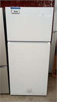 CRITERION WHITE REFRIGERATOR - SCRATCH AND DENT