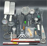 MISC KITCHEN UTENSILS