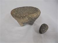 Grinding Stone with pedastal