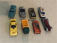 8 Die cast vehicles