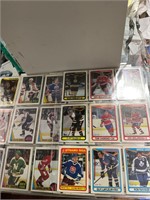 6 binder sleeves 1980-90s hockey card lot