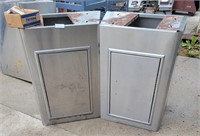 2 STAINLESS STEEL OUTDOOR KITCHEN STANDS