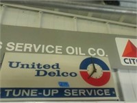 Citgo City service oil company sign