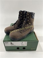 NEW Men’s 9 Danner Aluminum Toe Waterproof Boot