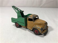 Dinky Toys Commer Tow Truck Diecast