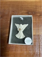 LENOX LAPEL PIN