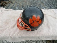 Schutt Youth Football Helmet / Tigers